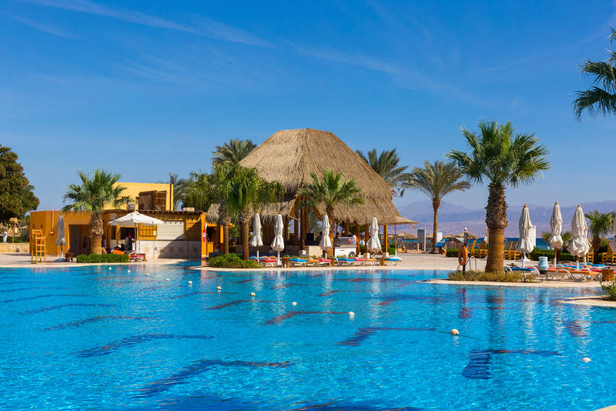 Splash Bar at Strand Beach & Golf Resort Taba Heights
